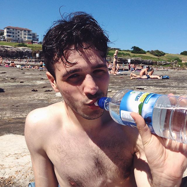 12331376_1666229083617334_1409320860_n